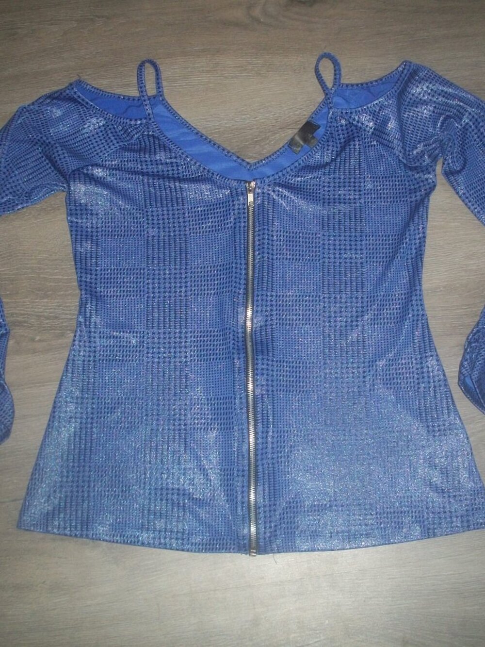 womens cold shoulder shiny top zip up MANDEE size medium